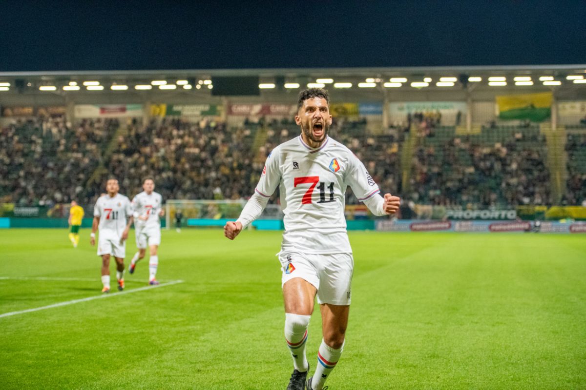 Ga met de Witte Leeuwen mee naar Emmen!